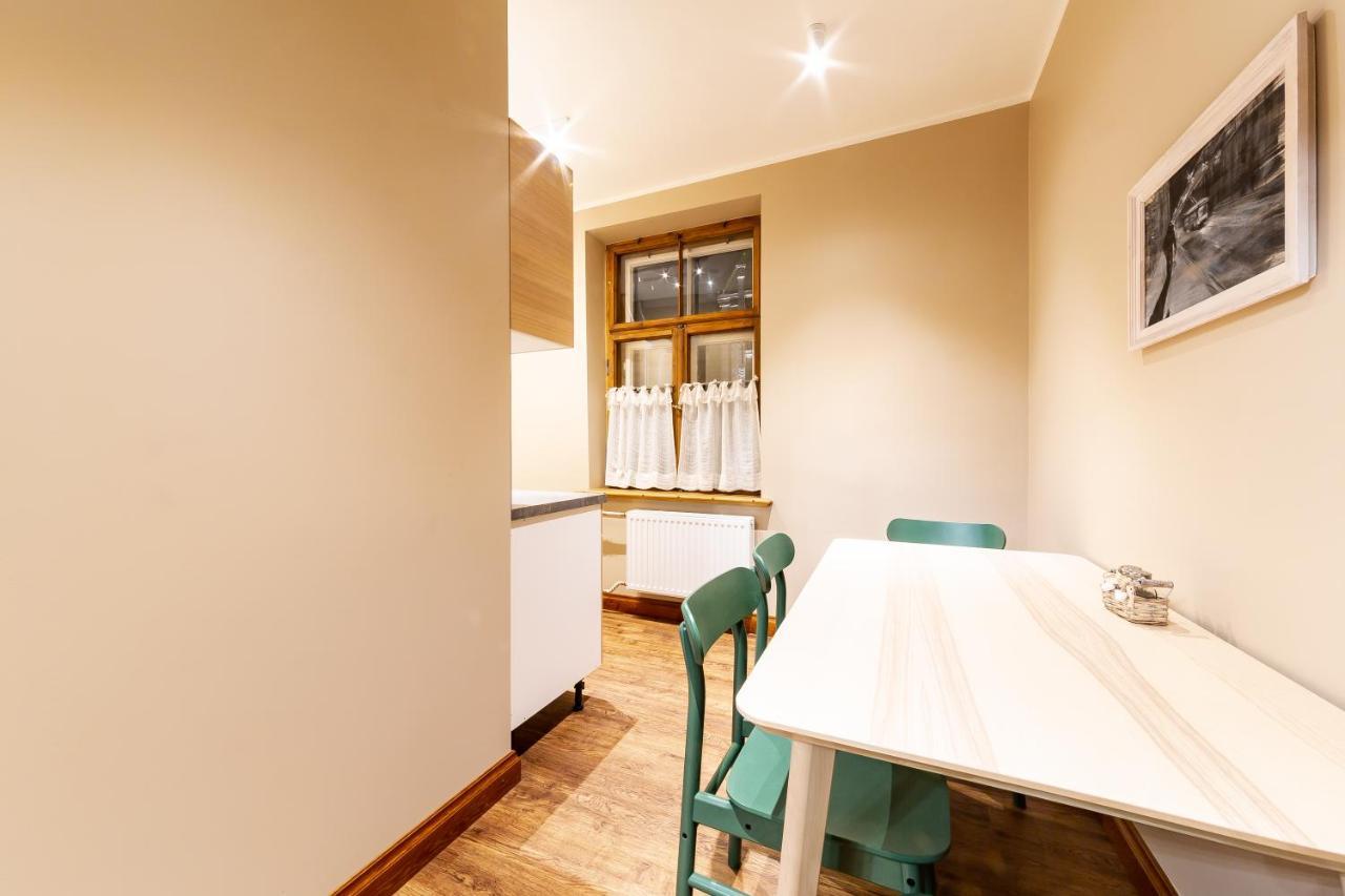 リガGourmet Storie'S Ap 68Sqm Renovated Free Parkingアパートメント エクステリア 写真